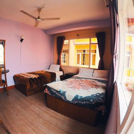 Hotel Pokhara Peace Catmandu Exterior foto