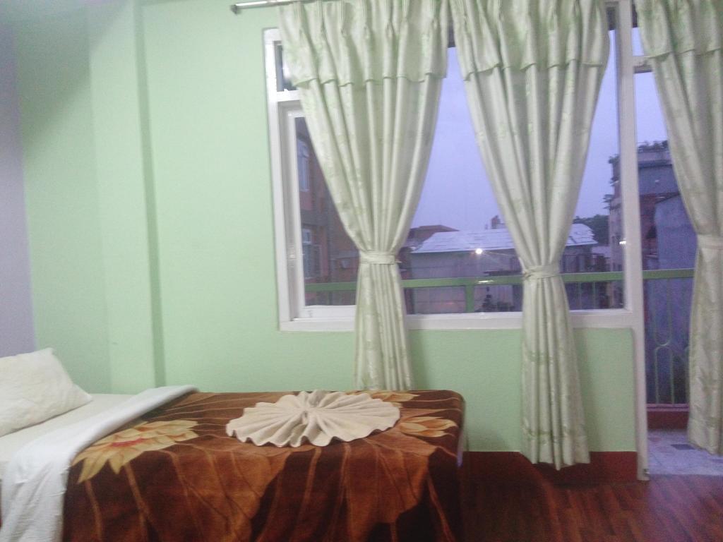 Hotel Pokhara Peace Catmandu Exterior foto