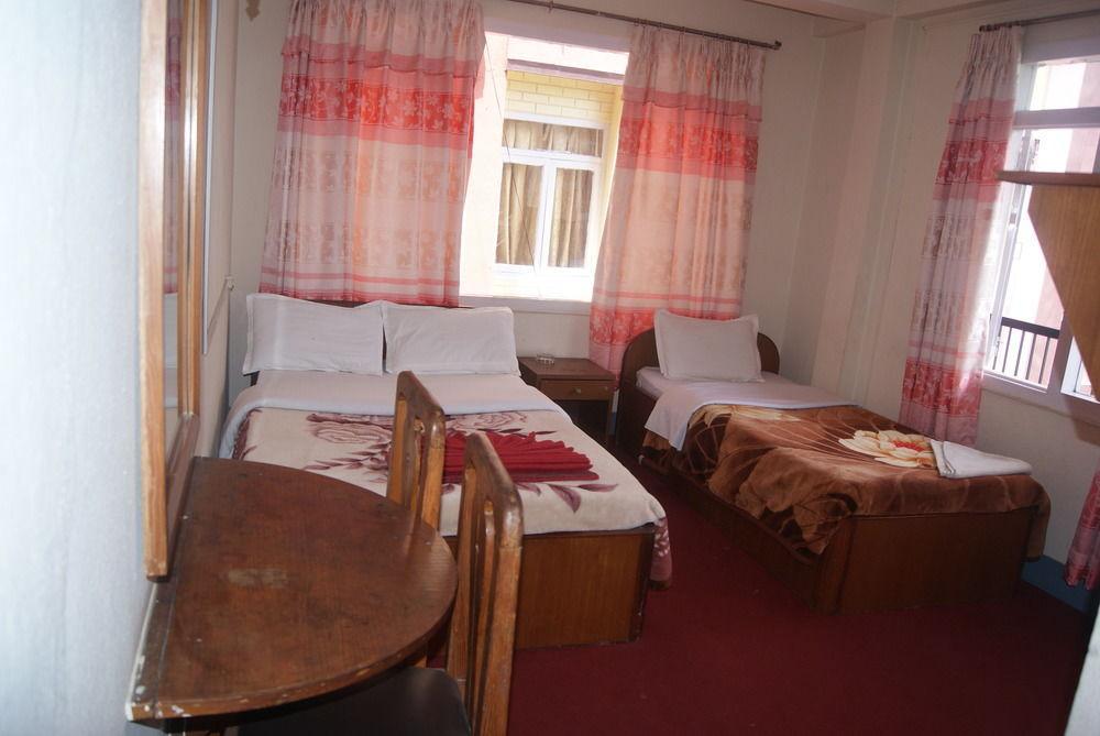 Hotel Pokhara Peace Catmandu Exterior foto