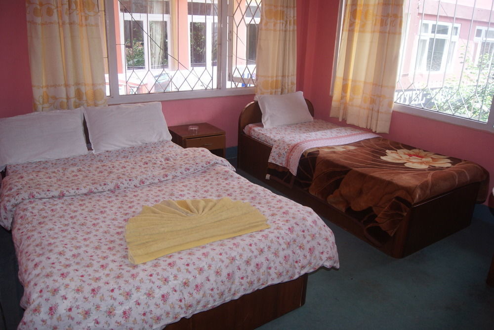 Hotel Pokhara Peace Catmandu Exterior foto